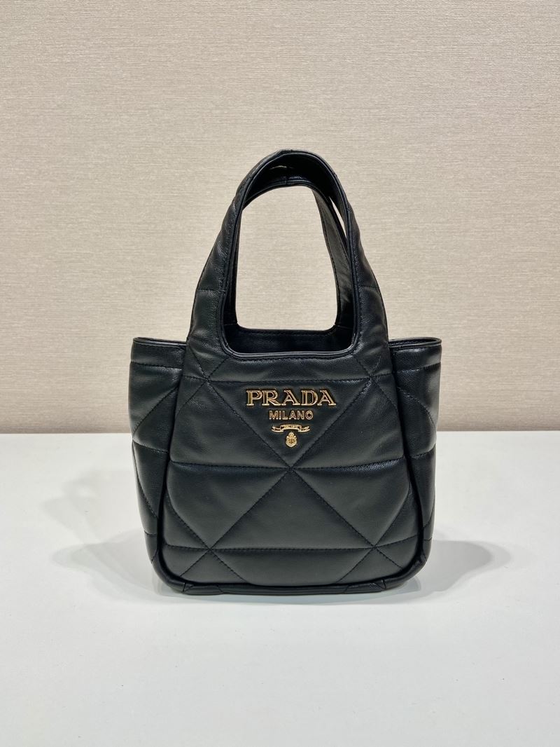 Pra*a tote bags